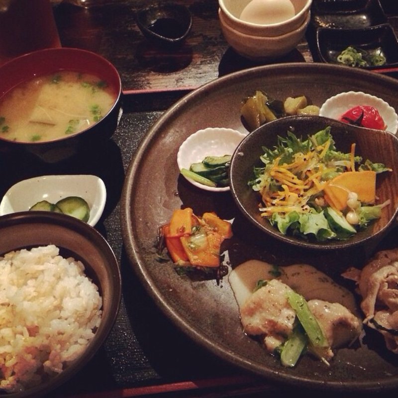 究極のたまごかけご飯御膳(花様 ka－you NU茶屋町 近江自家栽培ファーム直営店)