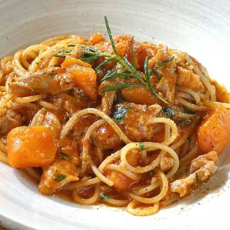 鶏肉とカボチャのトマトソース(かぼ茶庵 )