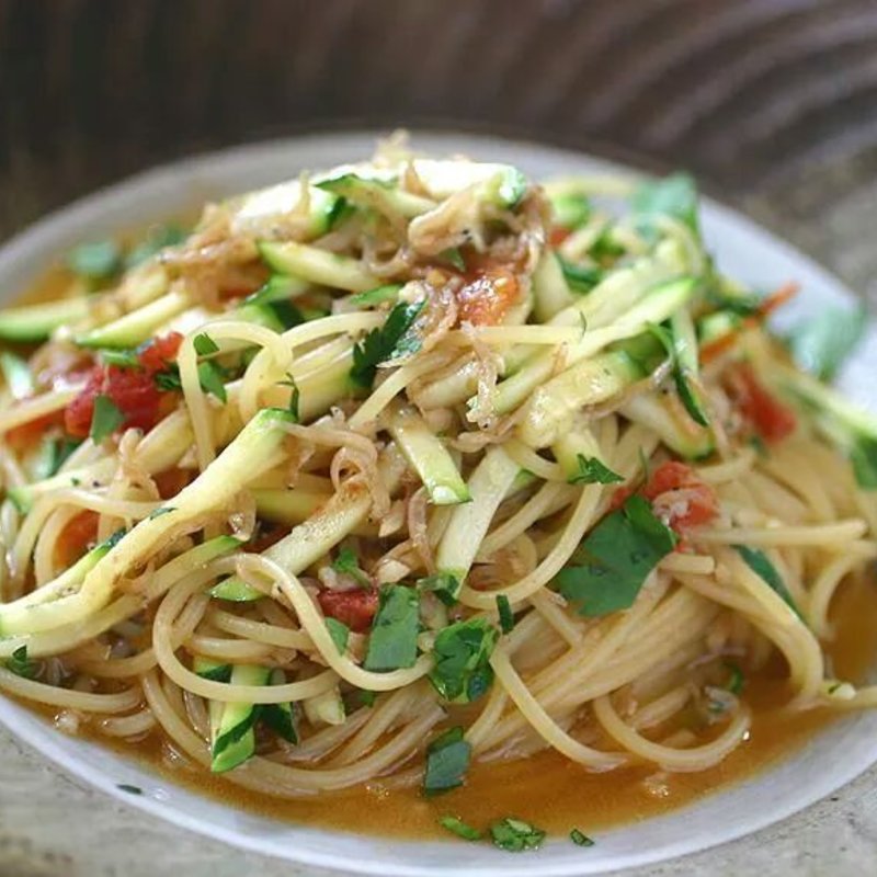 しらすとズッキーニのパスタ(かぼ茶庵 )