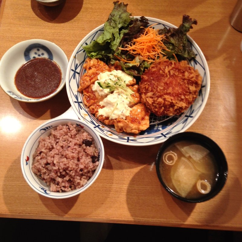 新フクラ家定食【漬物・味噌汁付き】(フクラ家 江戸川橋店 )