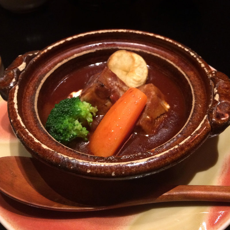 タンシチュー(にっぽんの洋食 赤坂津つ井)