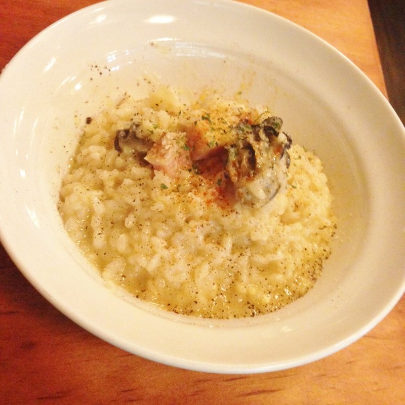 カキとベーコンのチーズリゾット(豚番長 京急蒲田店)