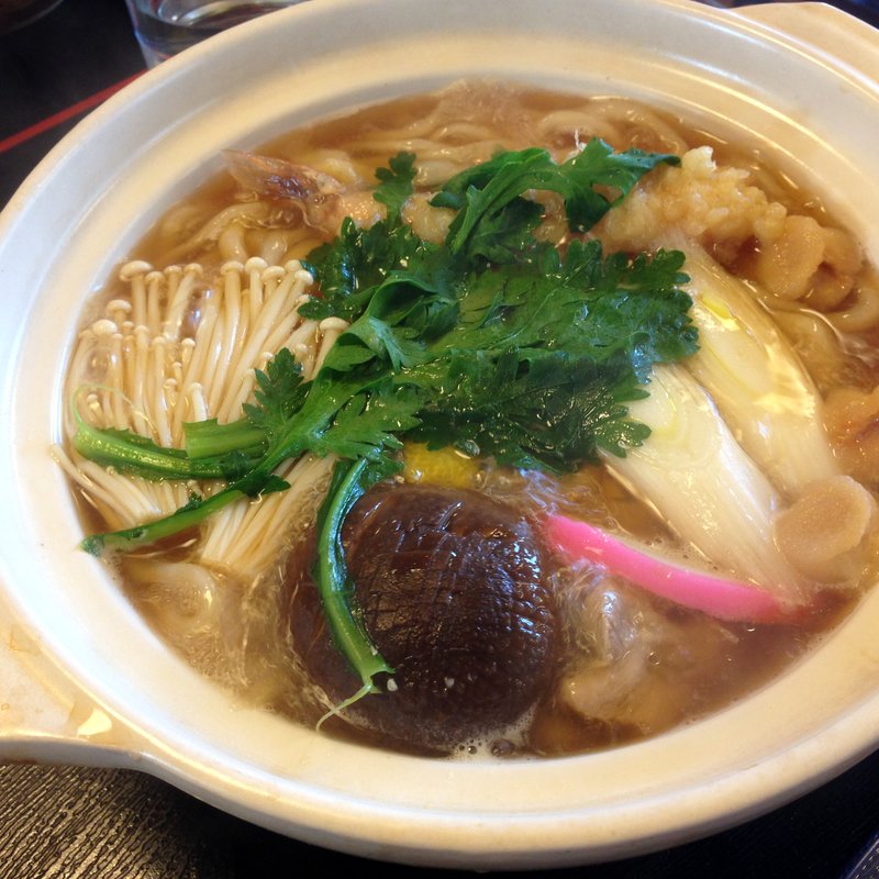 鍋焼きうどん大盛り(平成食堂 )