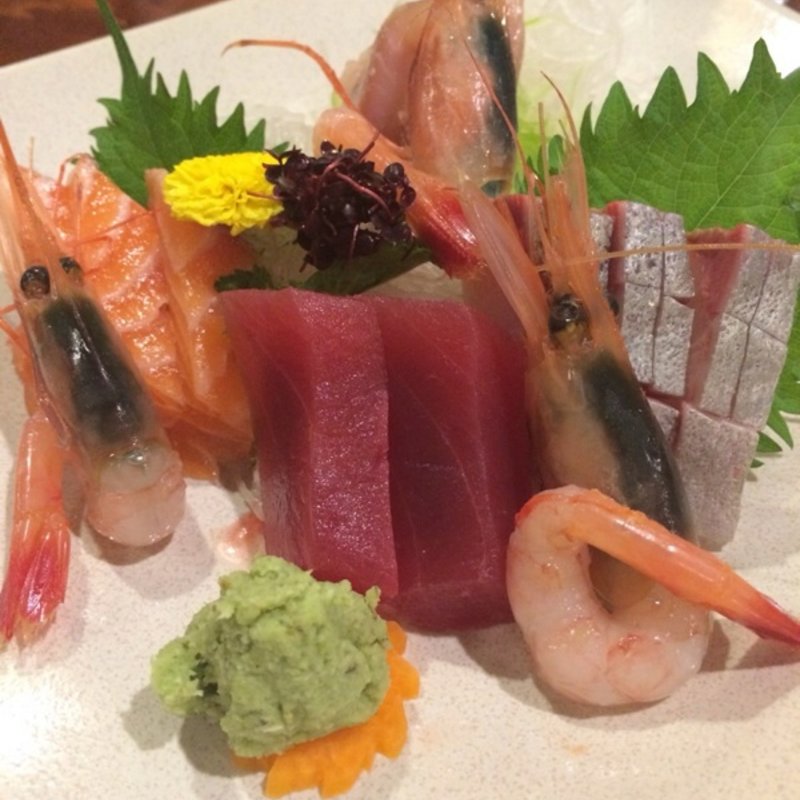 刺身盛り合わせ(炉端のユーカラ)