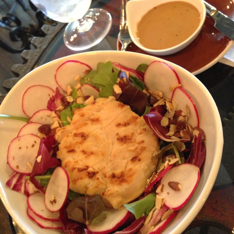 Mixed Green Salad with Chicken(Café 1 of a kind)