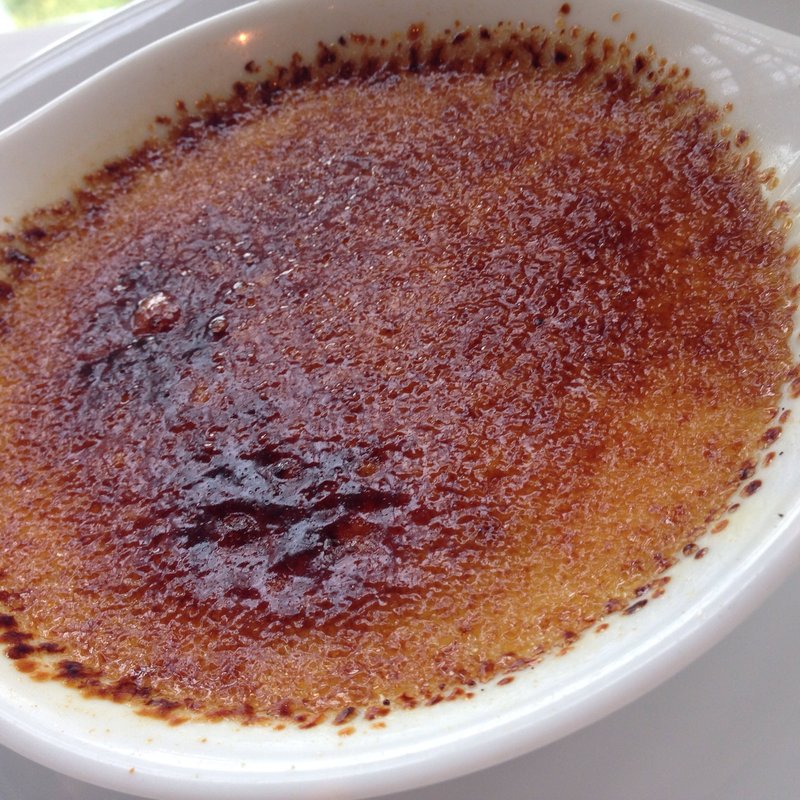 ムッシュポールボキューズのクレームブリュレ(ブラッスリー ポール・ボキューズ ミュゼ （BRASSERIE PAUL BOCUSE Le Musee）)