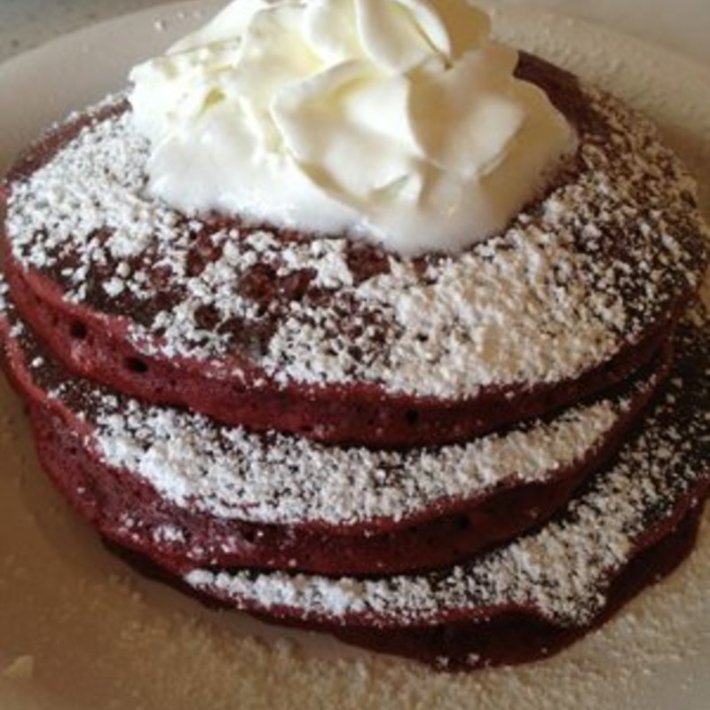 Red velvety　pancake(KOA PANCAKE HOUSE)