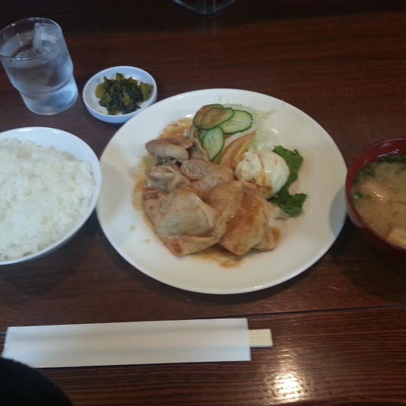 生姜焼き定食(コーヒー付)(ヒルス&薔薇屋)