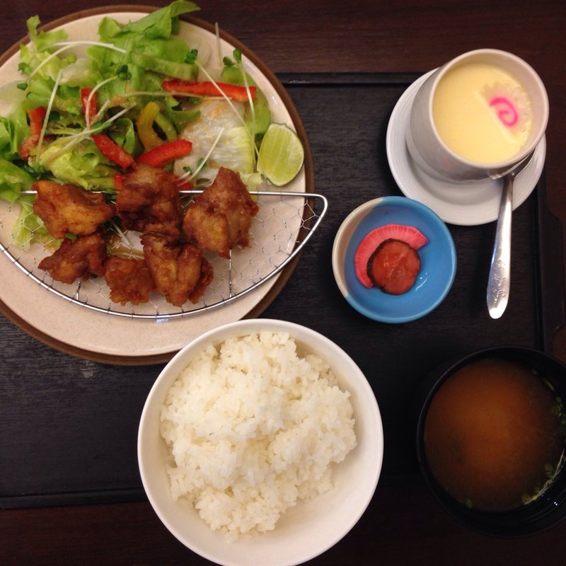 唐揚げ定食(大和庵)