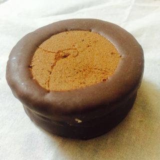 チョコマロン(六花亭)