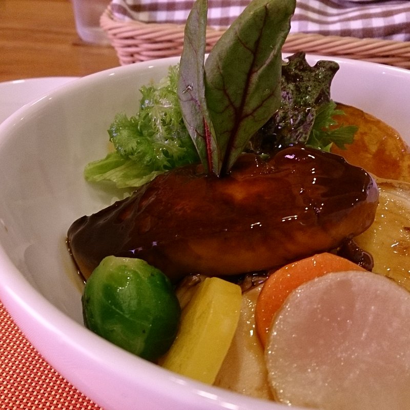 フォアグラ丼(ビストロフジヤマ)