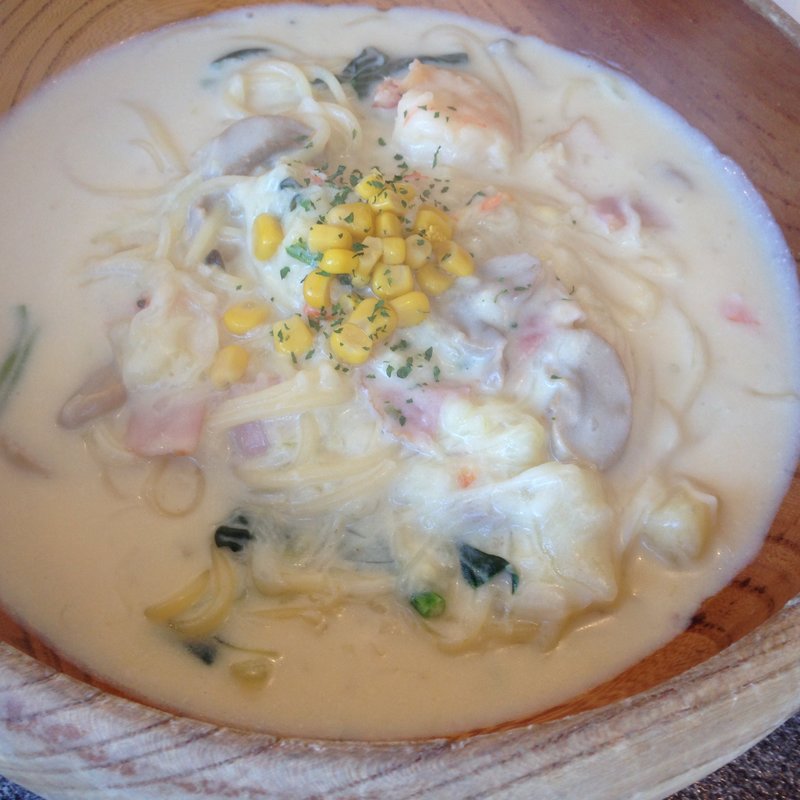 クリームスープパスタ(チャンプ（champ）)