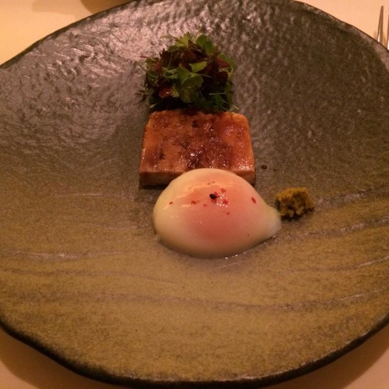 お肉のテリーヌ　温泉たまご添え(one or eight)