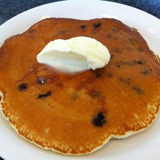 Blueberry pancakes(Liliha Bakery)