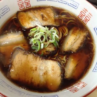 醤油チャーシュー麺(昭和苑)