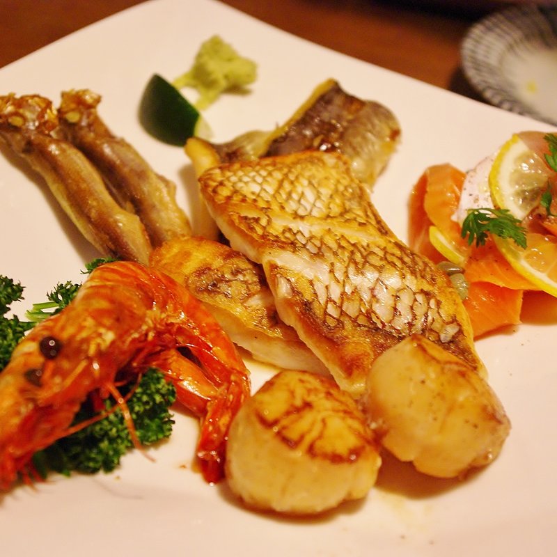 海の幸スモーク盛り合わせ(けむり 人形町店 )