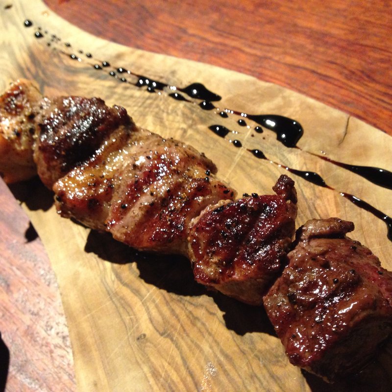 牛、豚、鶏、鴨のグリル(ALA （アラ）)