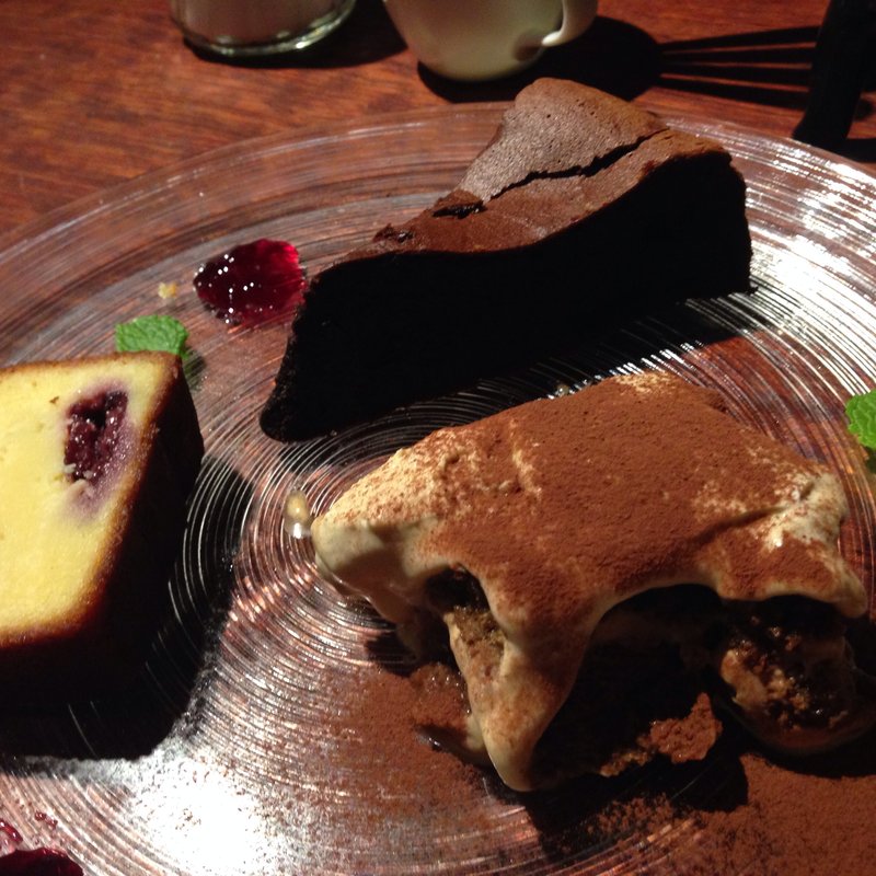 デザート盛り合わせ(ALA （アラ）)