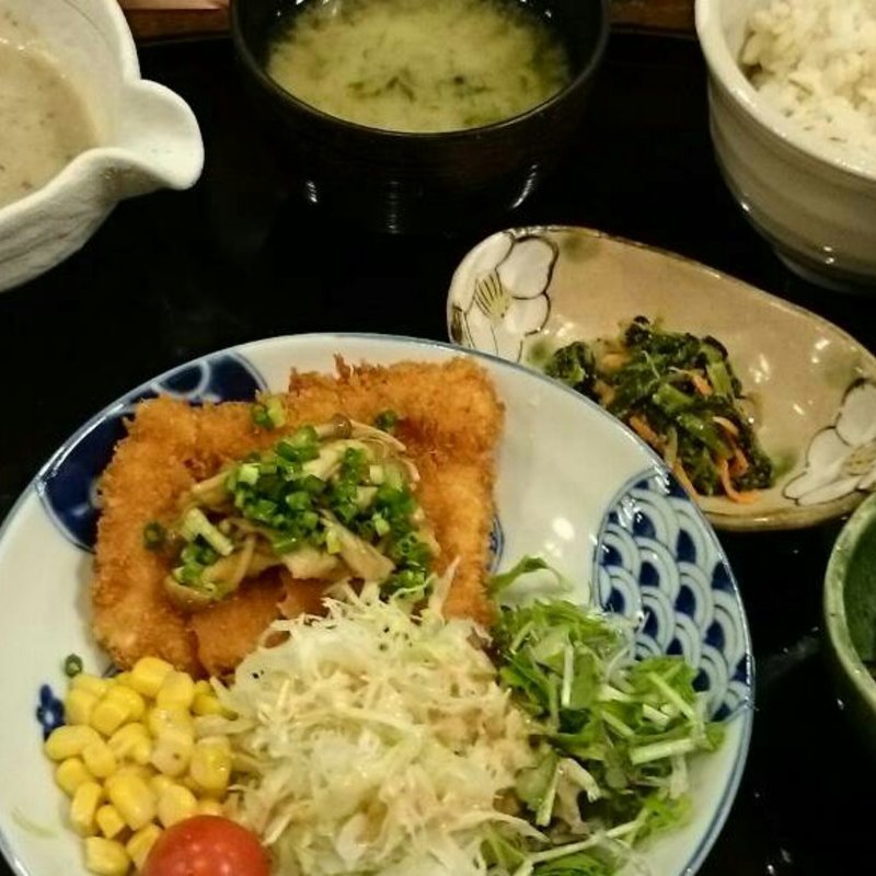 本日の目玉ランチ(とろろや ラシック店)