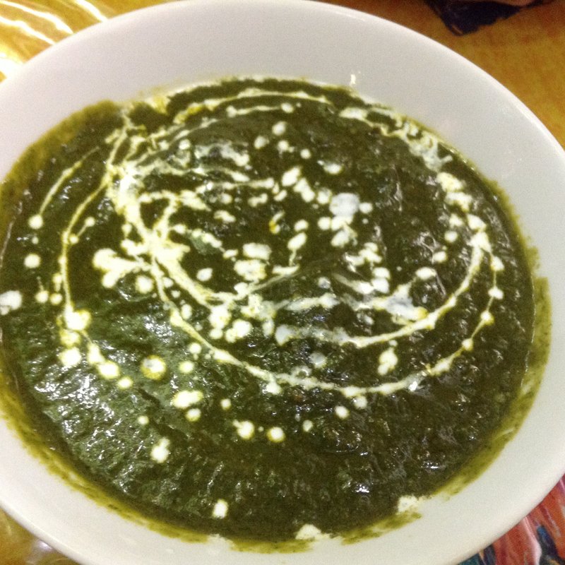 ホウレンソウとマッシュルームのカレー(スビ・マハル 宝塚店 （SUBHI MAHAL）)