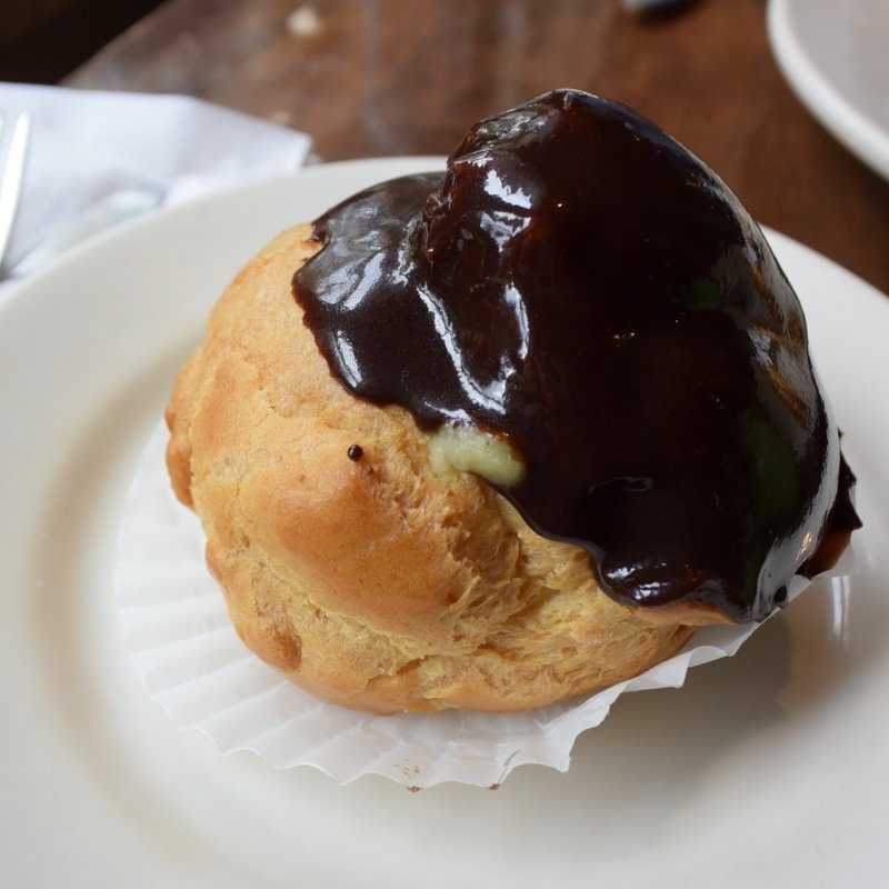 Cream Puff(Village Tearoom)