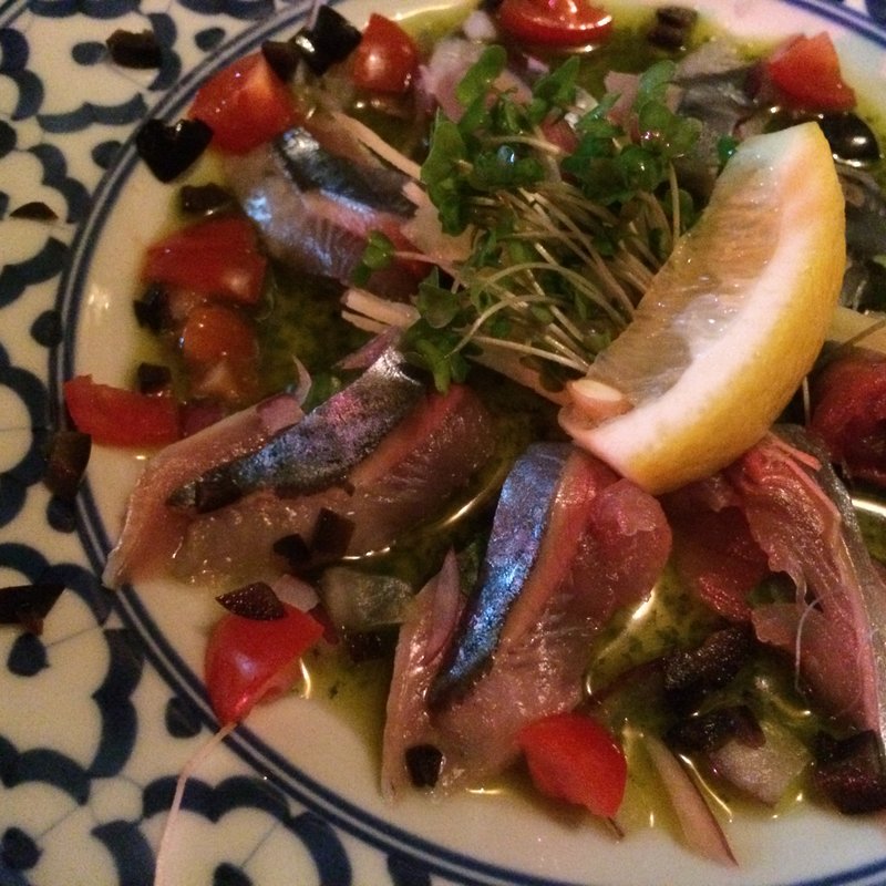 さんまのカルパッチョ(BACKPACKER'S CAFE 旅人食堂 （バックパッカーズカフェ タビビトショクドウ）)