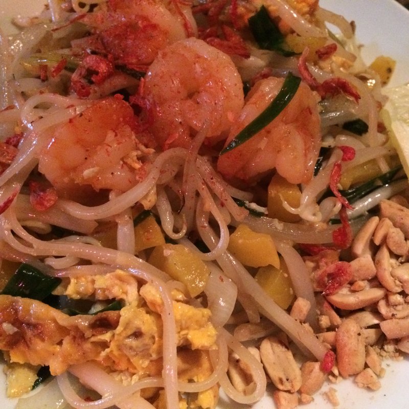 パッタイ(BACKPACKER'S CAFE 旅人食堂 （バックパッカーズカフェ タビビトショクドウ）)