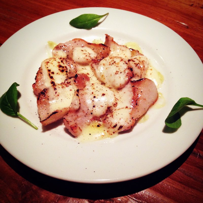 豚トロのチーズ炙り焼き(紅葉 )