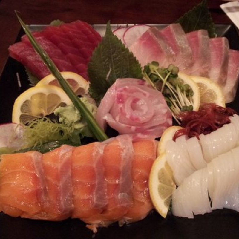 Large sashimi(Tonkatsu Ginza Bairin)