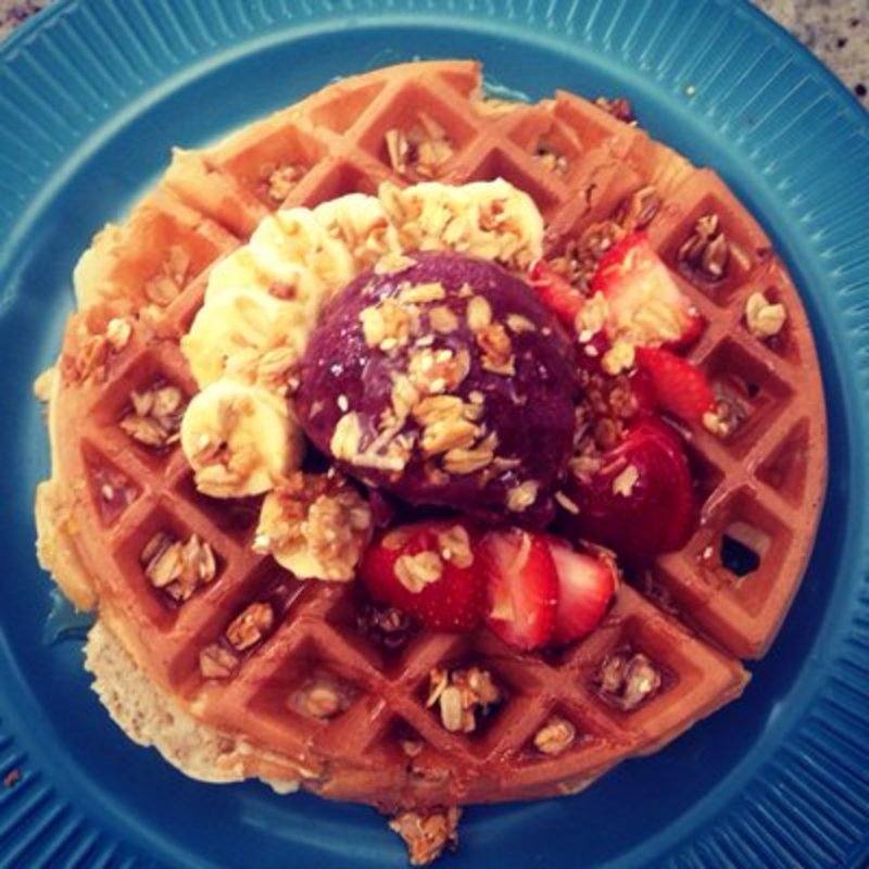Acai Bowl Gelato Waffle(Smokey’s Pipe and Coffee)