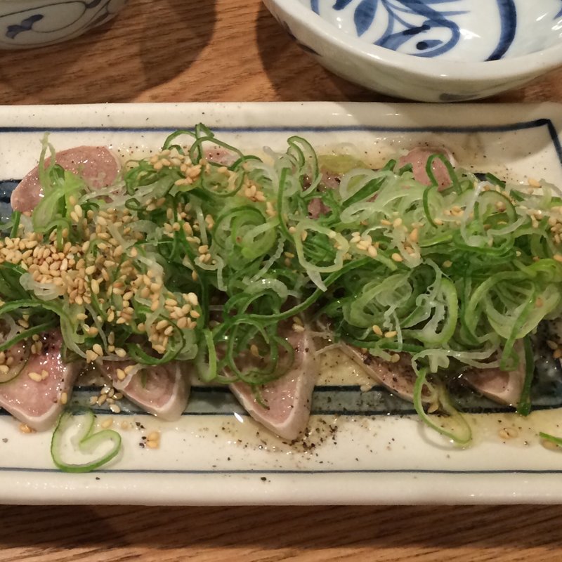 たん刺(もつ焼き 栄司 )