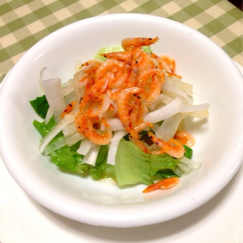 桜えびと大根のサラダ(炭焼きレストランさわやか　磐田本店)