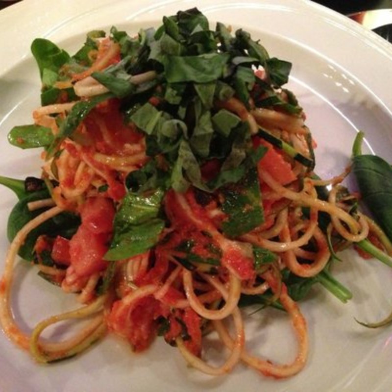 Zucchini spaghetti noodles (Greens & Vines Raw Vegan Gourmet)