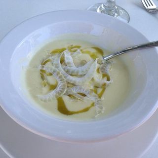 Lemony zucchini soup(Greens & Vines Raw Vegan Gourmet)