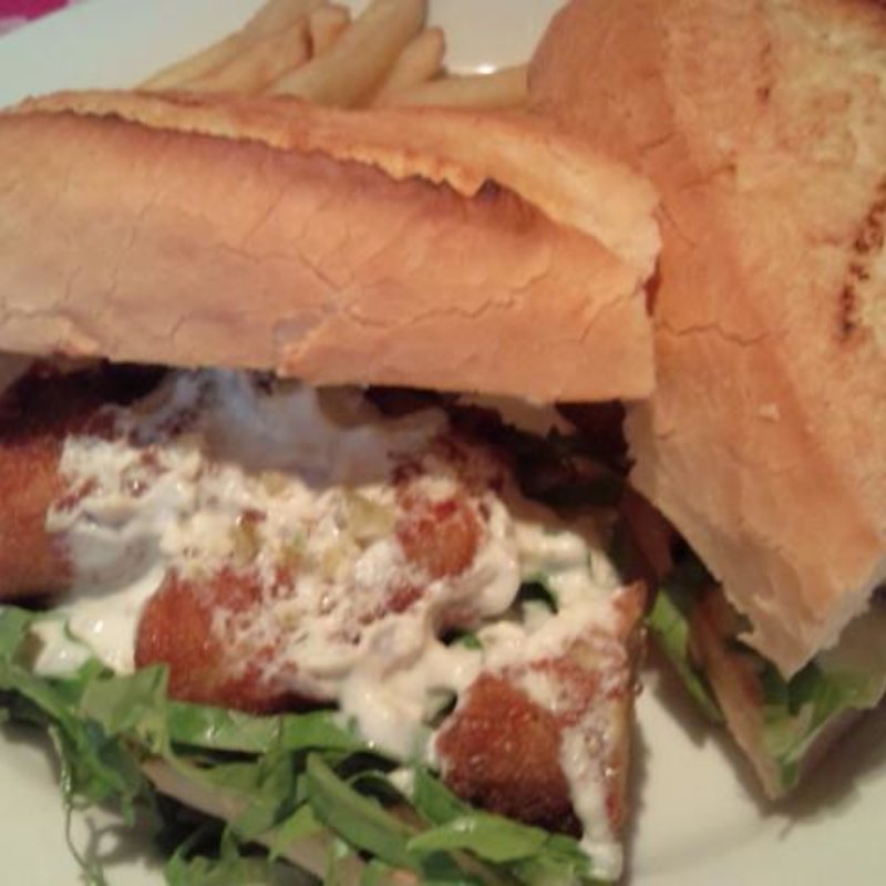 ポーボーイサンド(カキフライと野菜)(グランド・セントラル・オイスター・バー＆レストラン)