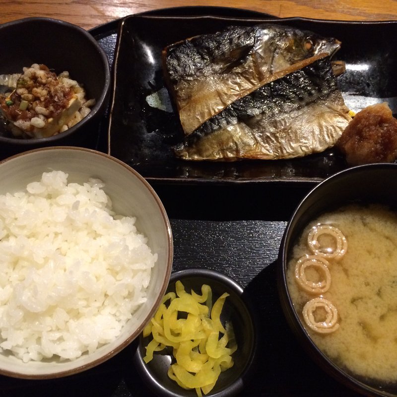 鯖の塩焼き定食（ランチメニュー）(THE 有鳥天酒場 )