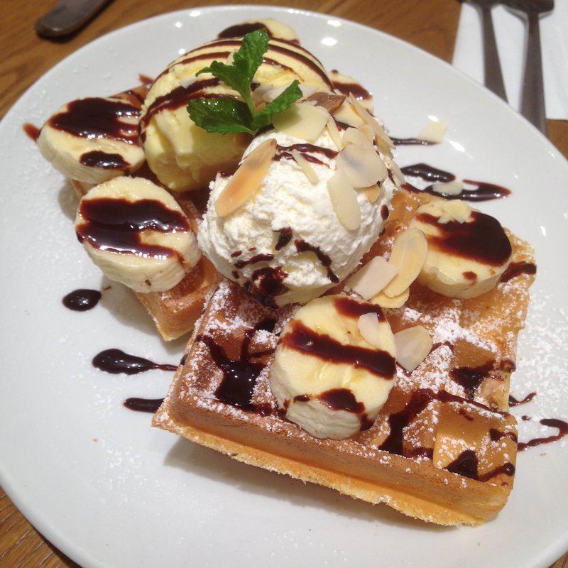 (カフェ　シューライル)