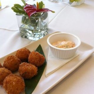 Deep fried risotto balls(Cafe Julia)