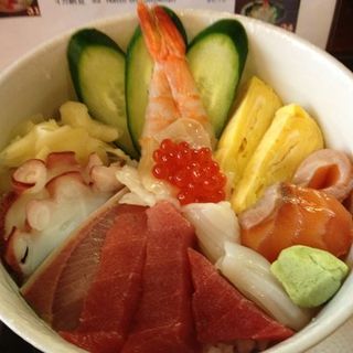 Seafood bowl(Hana no Sato)