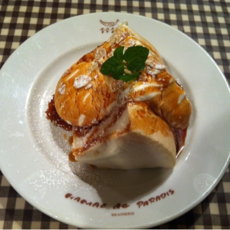 エンゼルフードケーキ(MODERN BISTRO Hamac de Paradis (モダンビストロ アマーク・ド・パラディ))