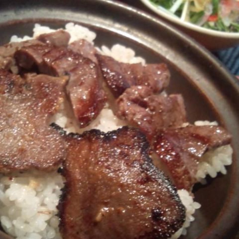 牛タン定食(とろろ付)(DANRO)