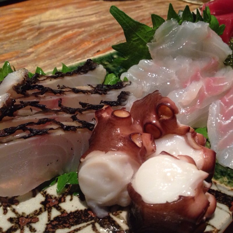 刺身(ミーバイ、イラブチャー他)(あぐん茶 （あぐんちゃ）)