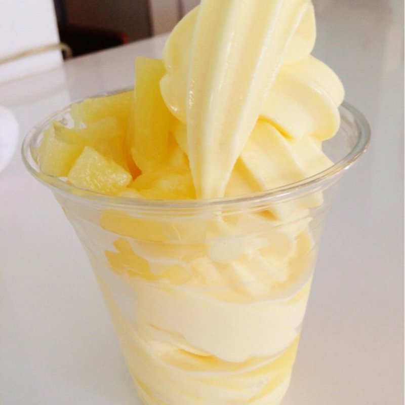 Pineapple Dole Whip(Treat Tea & Ice)