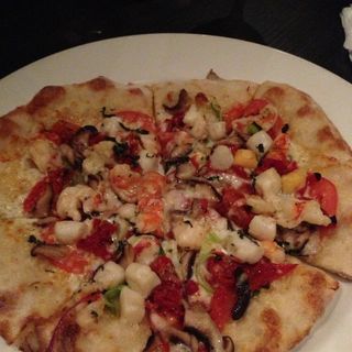 Shrimp & Scallop Pizza(JuJuya)