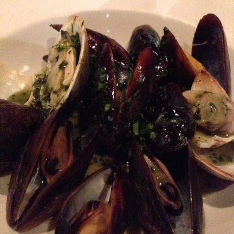 Black Mussels(JuJuya)