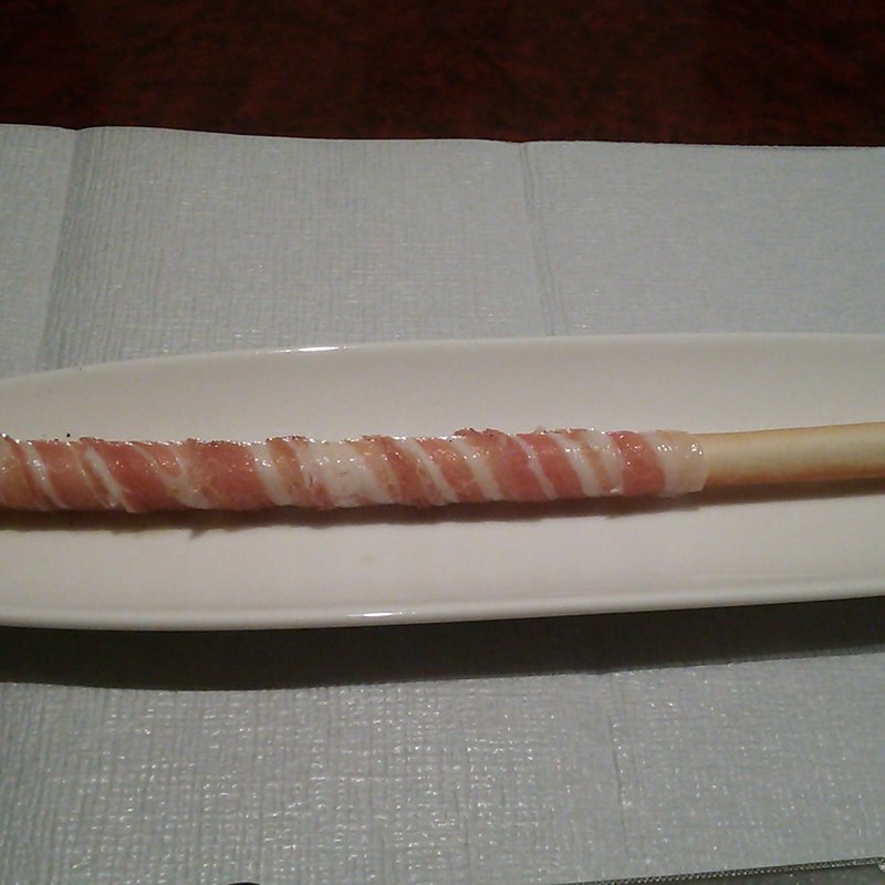 生ベーコンのおつまみ(レストランウチエ)