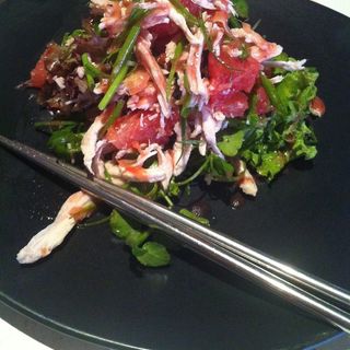 Chicken and Grapefruit Salad(The Apartment)