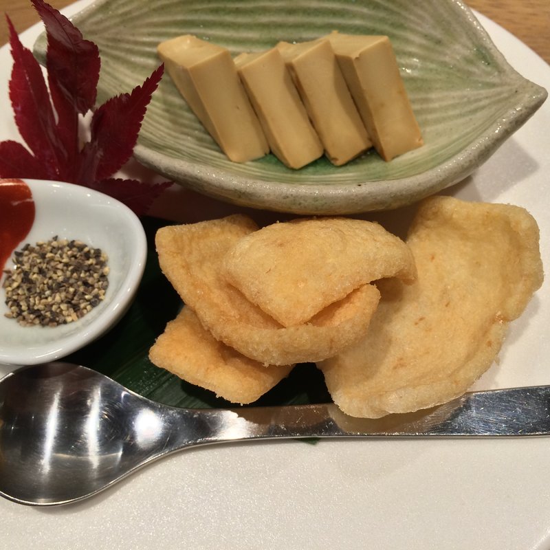 八海山練り粕で漬けたクリームチーズの味噌漬け(八海山 千年こうじや)