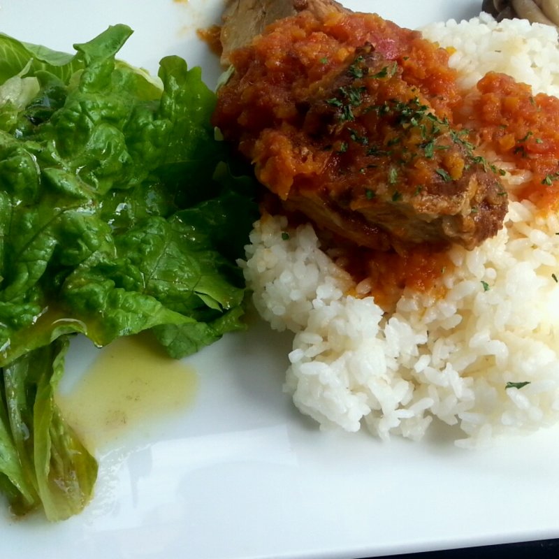 鶏肉のトマト煮込み(UT Cafe BERTHOLLET Rouge)