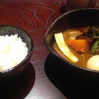 チキンカレーえびスープ(スープカレー奥芝商店 駅前創成寺)